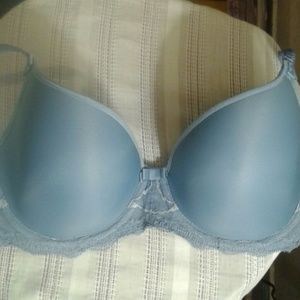 Fantasie 32 DD No Padding Molded Bra